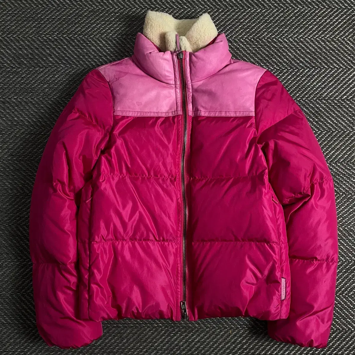 HOLLISTER | 홀리스터 (Today Only Price) Hollister Puffer Padding Pink Lavender  S #알로,#젝시믹스,#홀리스터패딩,#핀터레스트,#룰루레몬 on Bunjang Global Site., image size:1200x1200