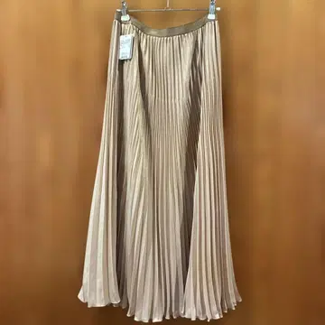UNTITLED 플리츠 롱 스커트 골드 베이지 02/M
