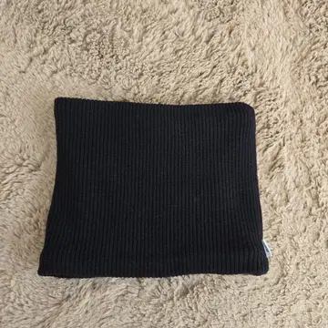 미사용 새상품 FORME 블랙 넥워머 2025AW