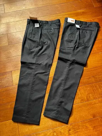 2개 미사용 새상품입니다! UNIQLO 드라이 투 턱 팬츠 79x76