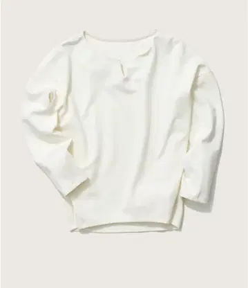 소주 더블 저리 키 넥 풀오버 L 사이즈 화이트