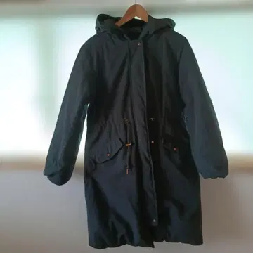 모즈 다운 코트 네이비