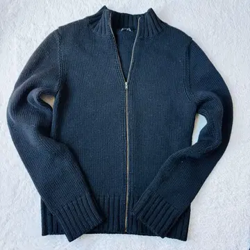 새상품급 띠어리 블랙 지퍼 니트 스웨터