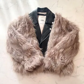 [ GYDA ] 2way 샤기 레더 자켓 아우터 베이지