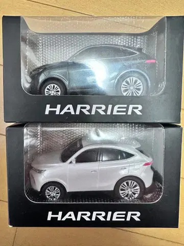 도요타 하리어 미니카 2대 세트