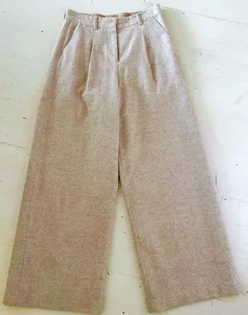 내추럴 뷰티 베이직 팬츠 울 S 사이즈