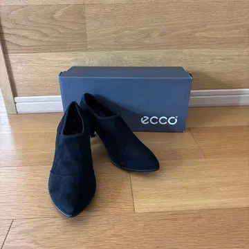 [새상품급] ECCO 에코 스웨이드 부티 블랙 박스 포함 23.5