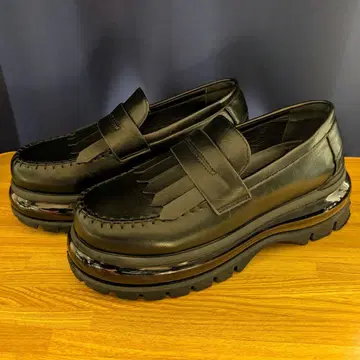 CLEL 에어 쿠션 하이 밑창 로퍼 [ 사이즈 S ]