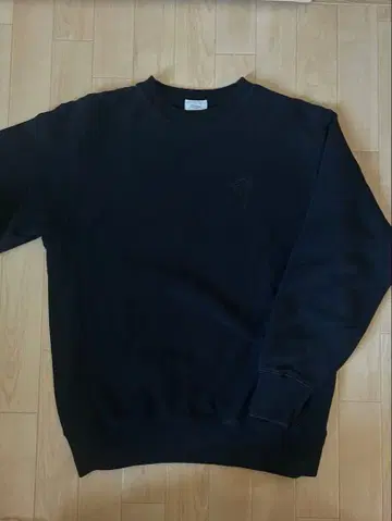 Re:room 블랙 긴팔 트레이닝복