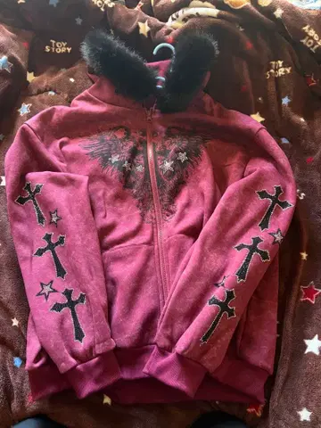 아우터 와인 레드 퍼 포함