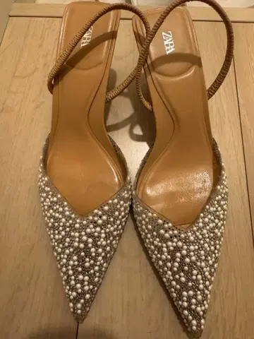 ZARA 비쥬 하이힐 베이지 계열