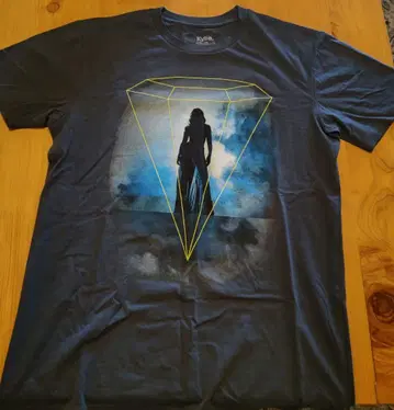 Kylie Tension Tour 2025 티셔츠 M 사이즈