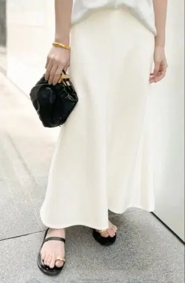 두지엠 클라세 에브리데이 아이라이크 플레어 스커트 34