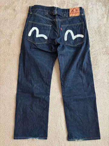 [ 무료배송 ] W32 인심 약71cm EVISU 에비수 2004