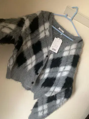 아가일 무늬 가디건