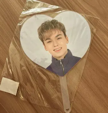 [공식 새상품] 버논 부채 케렌 2020 캐럿랜드 seventeen