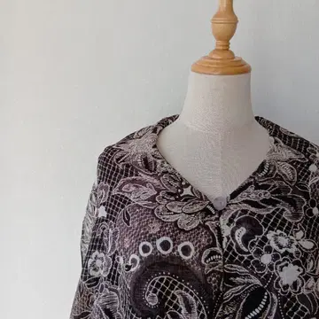 유키코 하나이 올 패턴 시어 가디건