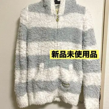 미사용 새상품 젤라또피케 홈웨어 복슬복슬 후드티 숏팬츠