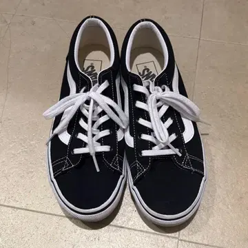 Vans 블랙/화이트 스니커즈