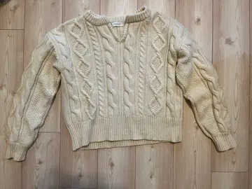 화이트 니트 두꺼운 원단 beauty&youth united arrows