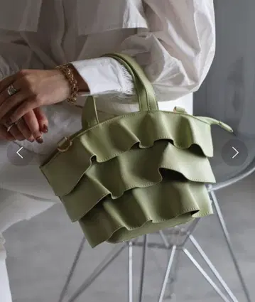 GUSCIO 2way 숄더백 피스타치오