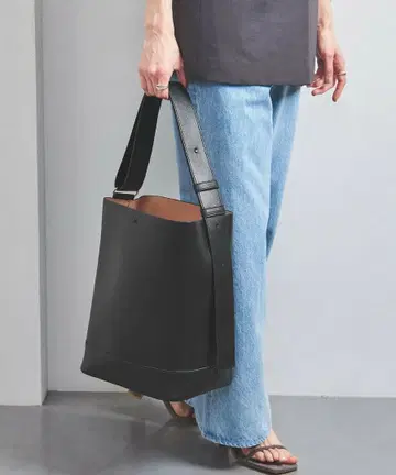 [ &MyuQ ] JUNO BAG 블랙