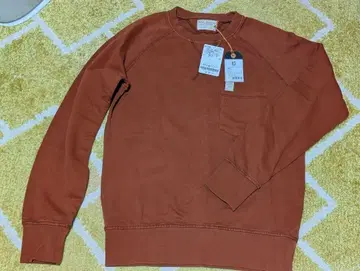 [택 포함 새상품] nudie jeans 맨투맨 트레이닝복