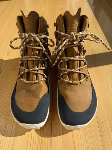 비보 베어풋 트래커 가죽 woman 38