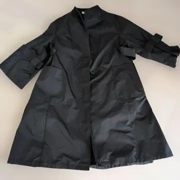 블랙 트렌치코트 허리 벨트 포함