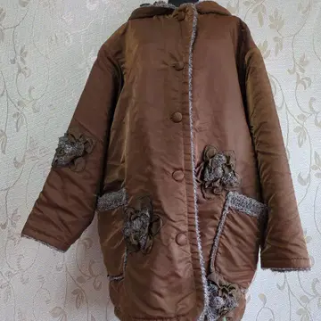 포테치노풍, Kiya의 코트입니다.