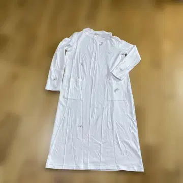 미나 페르호넨 화이트 긴팔 롱 원피스