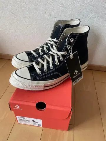 CONVERSE 척테일러 블랙 하이컷 스니커즈 27.5