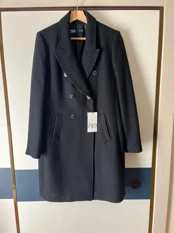 ZARA 블랙 체스터 코트 XL