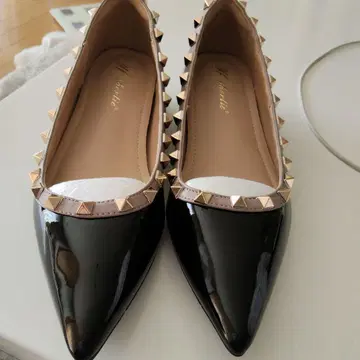 KENPOGEN 스터드 스틸레토 펌프스 5cm 힐