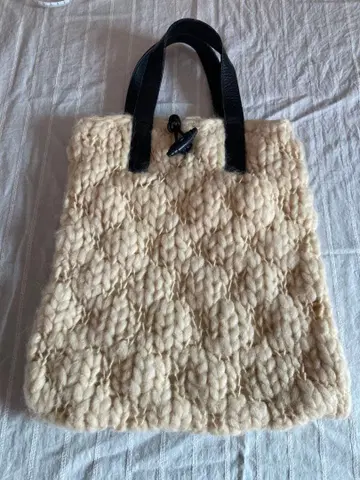 울 뜨개질 토트백