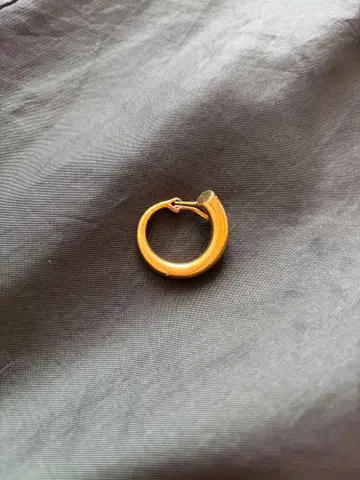 골드 후프 귀찌