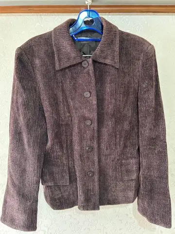 브라운 버튼 자켓