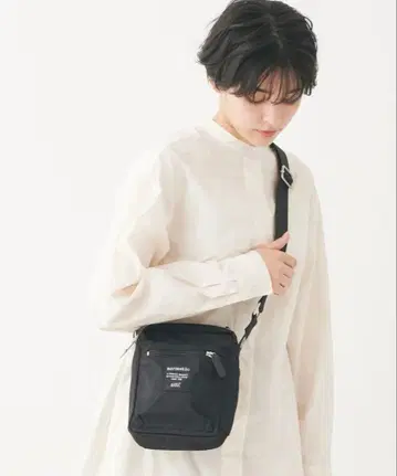 마리메꼬 CASH &CARRY 블랙