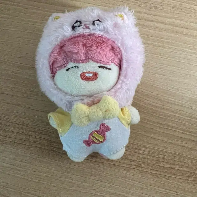 방탄 슈가 인형 스위트슈키 양도