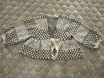 [거의 미사용] 화이트 블랙 긴팔 가디건