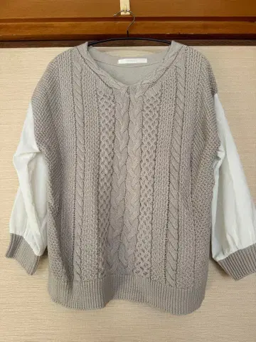 그레디 브릴리언트 그레이 케이블 니트 긴팔 티셔츠 M