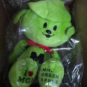 Mrs. GREEN APPLE 메멜 봉제 인형