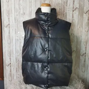 ZARA 페이크 가죽 다운 베스트 USA 사이즈 L