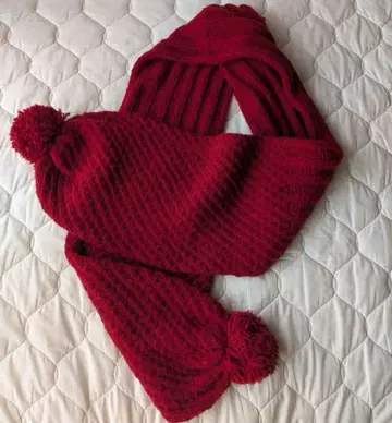 네이티브 빌리지 Native Village 폼폼 달린 머플러 레드