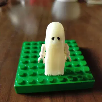 화이트 고스트 스켈레톤 피규어 세트