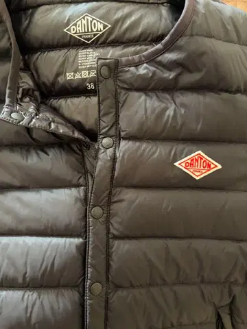 단톤 다운 자켓