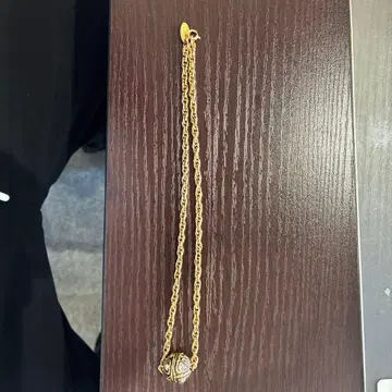 골드 체인 목걸이 장식 공