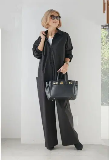 [ 새상품 ] 플러스오토하 PLUS OTO.HA 앞 지퍼 점프수트