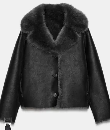 블랙 가죽과 퍼 자켓