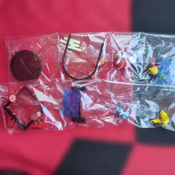 포켓몬 폭신폭신 흔들흔들 장식 피카츄 & 리오르 리샨 & 가디